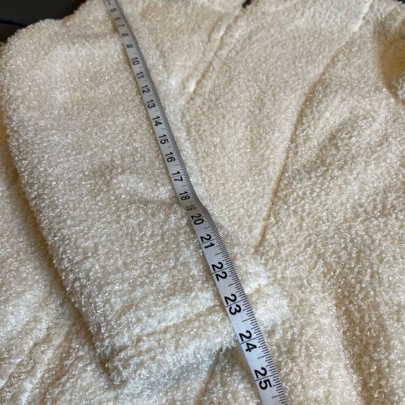 J. Jill White Fluffy Teddy Fleece Coat Jacket Polyester Full Zip Pockets Large - Picture 11 of 11